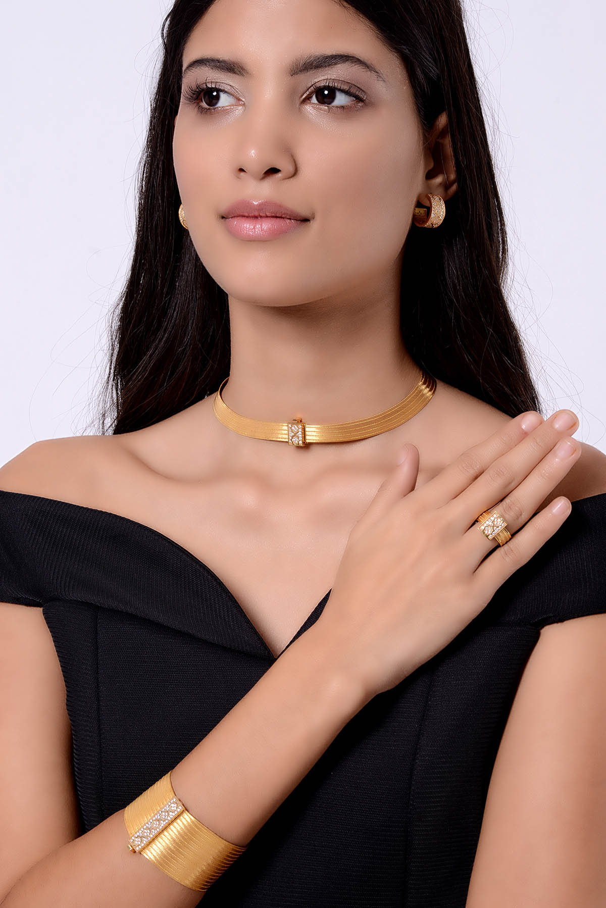 Elegant  15 Bilezik 5 Gerdanlık Hasır Set