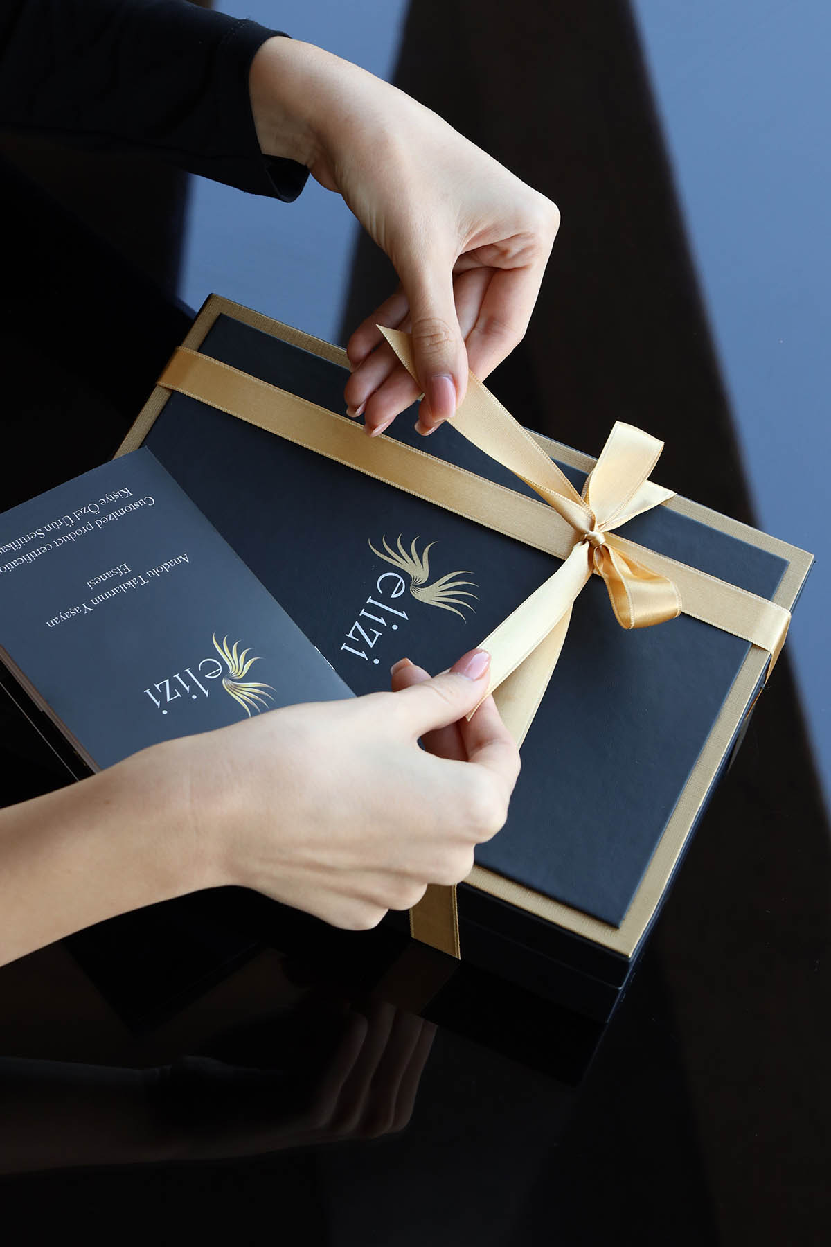 Elegant Su Yolu Elevi Set